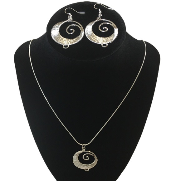 Trendy Fashions Jewelry - Earrings-Swirl, Neckl-Swirl Sterling Sterling 925